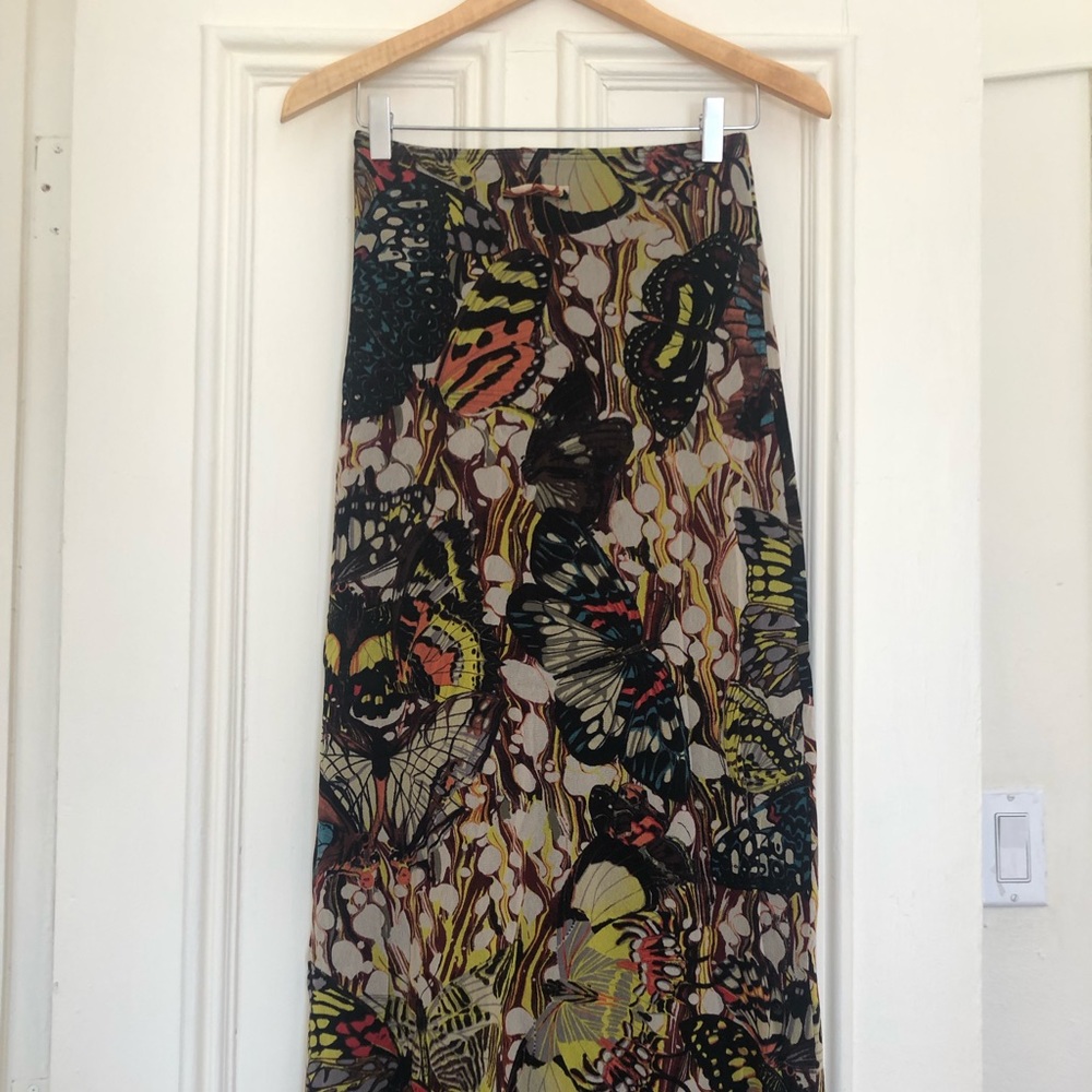 Gautier gauze skirt w butterfly print.